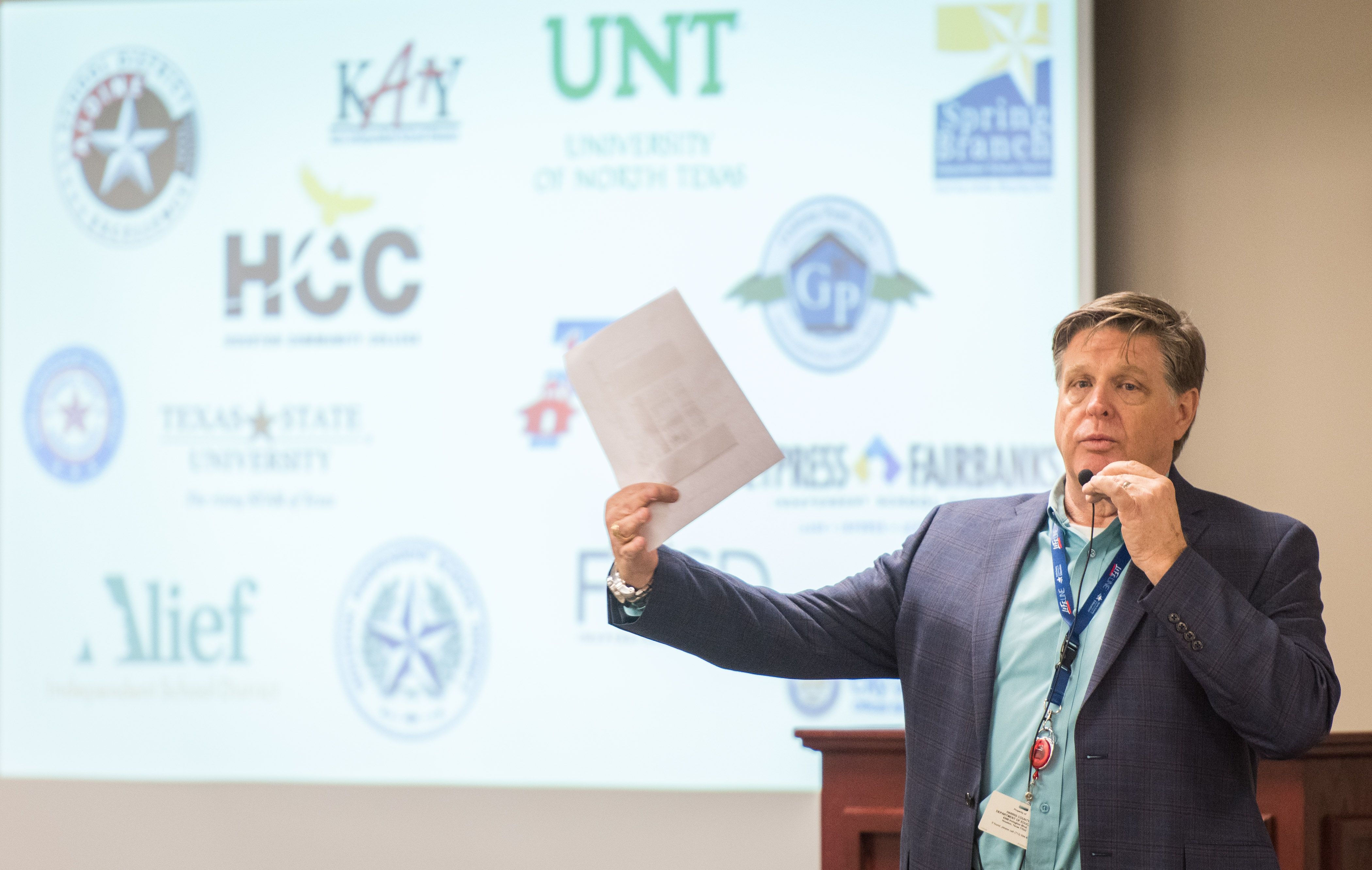 Image of Jeff Drury, Choice Partners Director, speaking at a Vendor/Member Appreciation event.